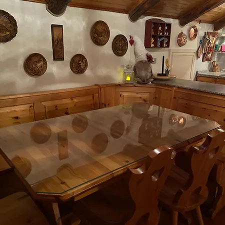 בית נופש Stella Alpina, In Via Medail Con Vista Incantevole Sulle Alpi *