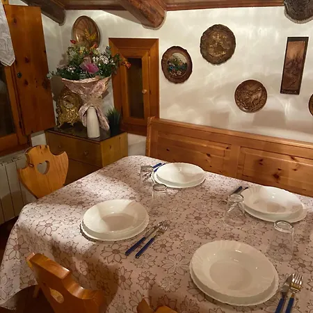 Stella Alpina, In Via Medail Con Vista Incantevole Sulle Alpi בית נופש בארדונקיה